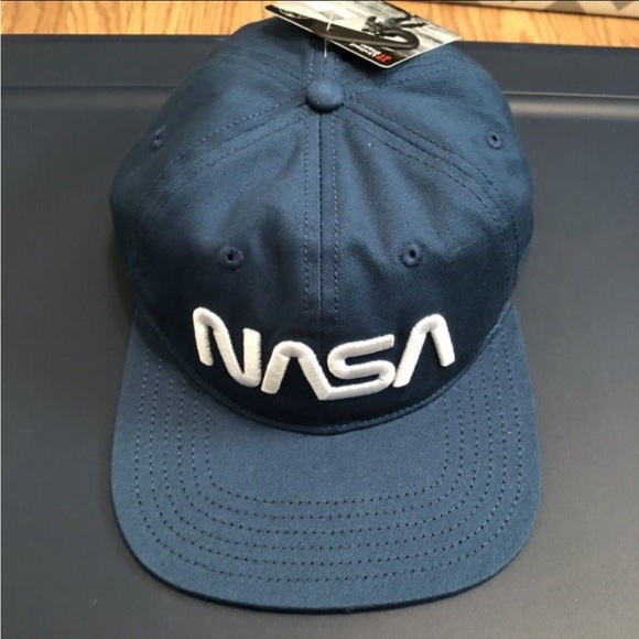 NASA logo hat - Picture 3 of 3